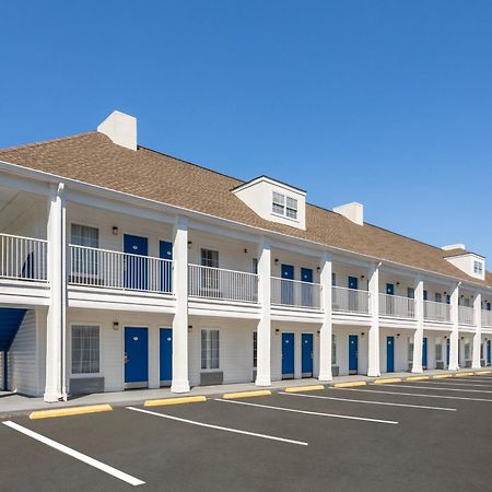Отель Baymont By Wyndham Brunswick Ga Экстерьер фото